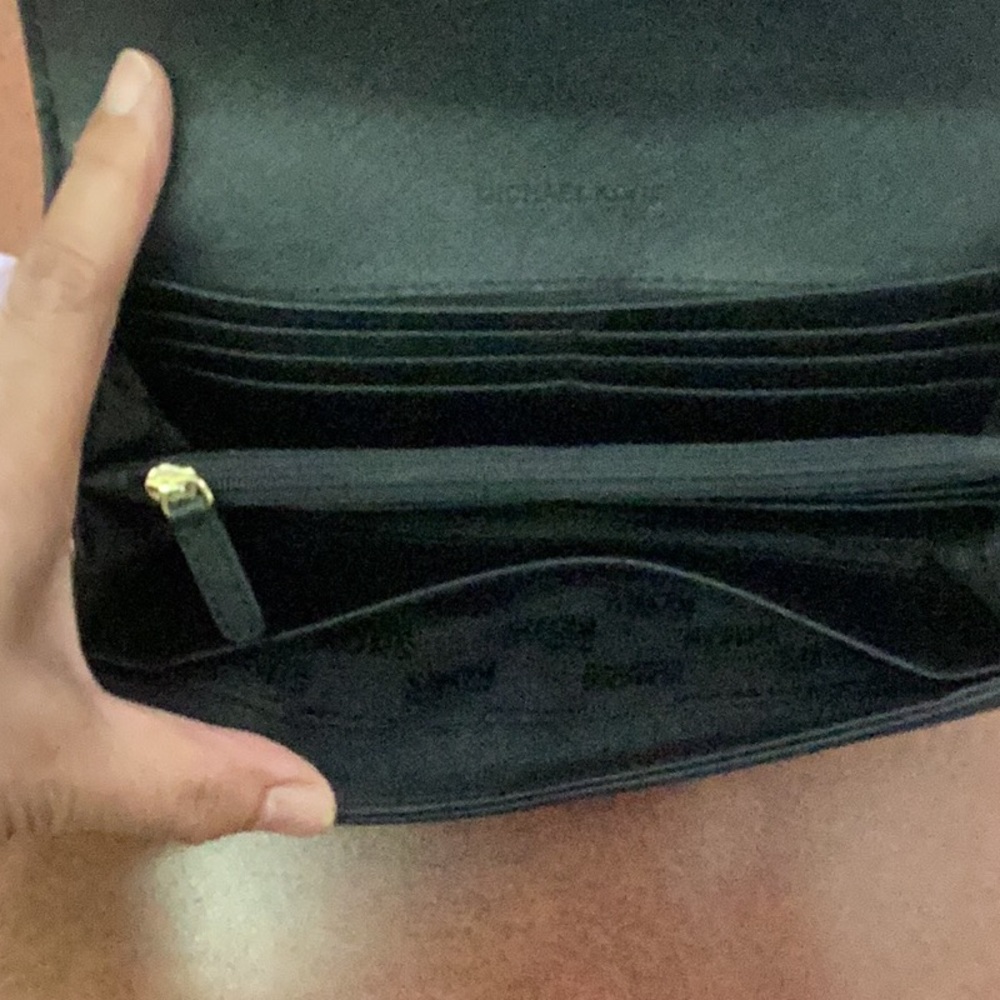 Michael Kors Black Leather Long Wallet - Picture 11 of 13